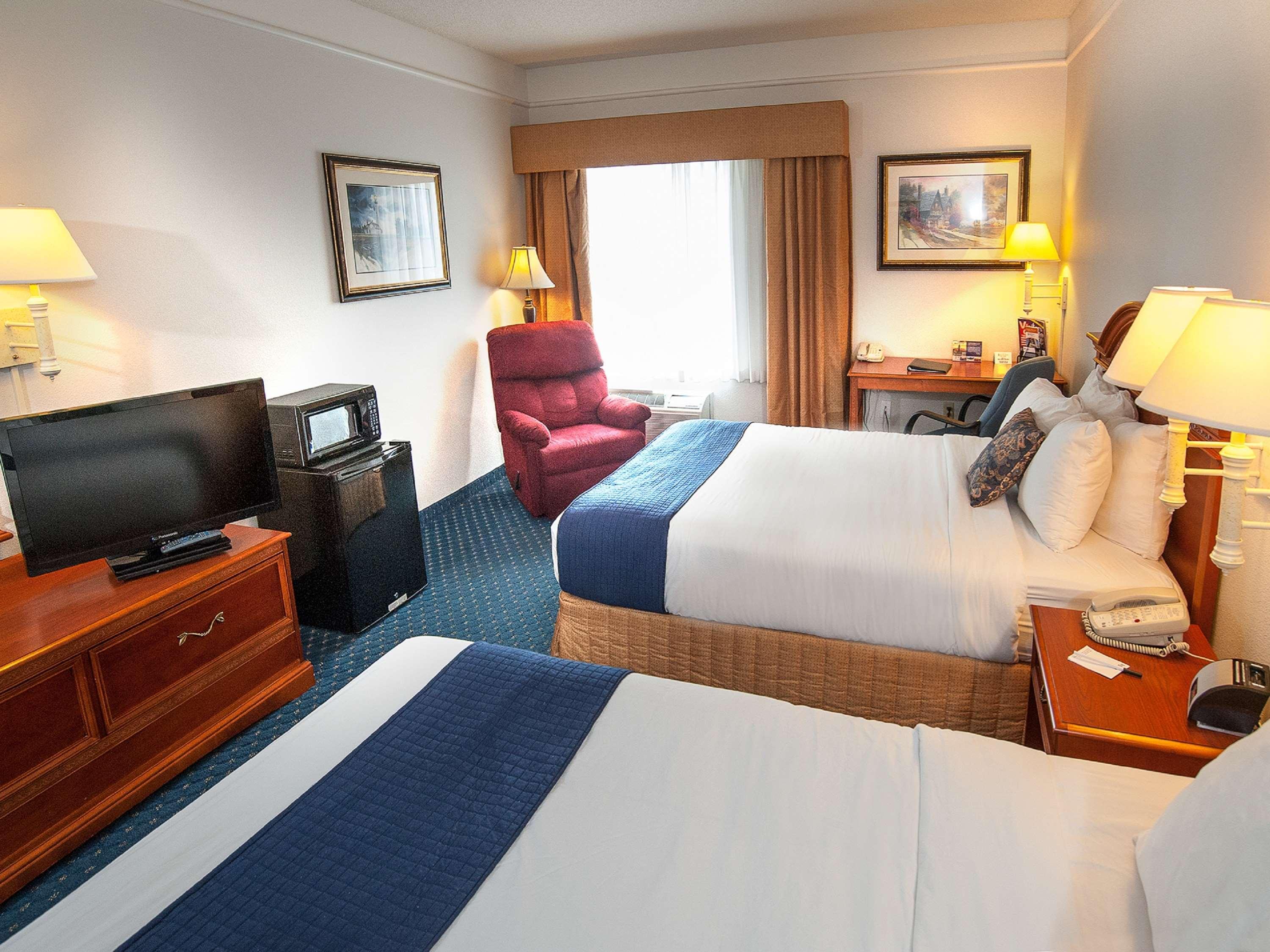 Best Western Plus Columbia Inn Exterior foto
